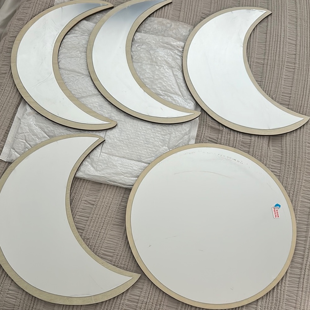 Crescent Moon Wall Mirror Set - Silver